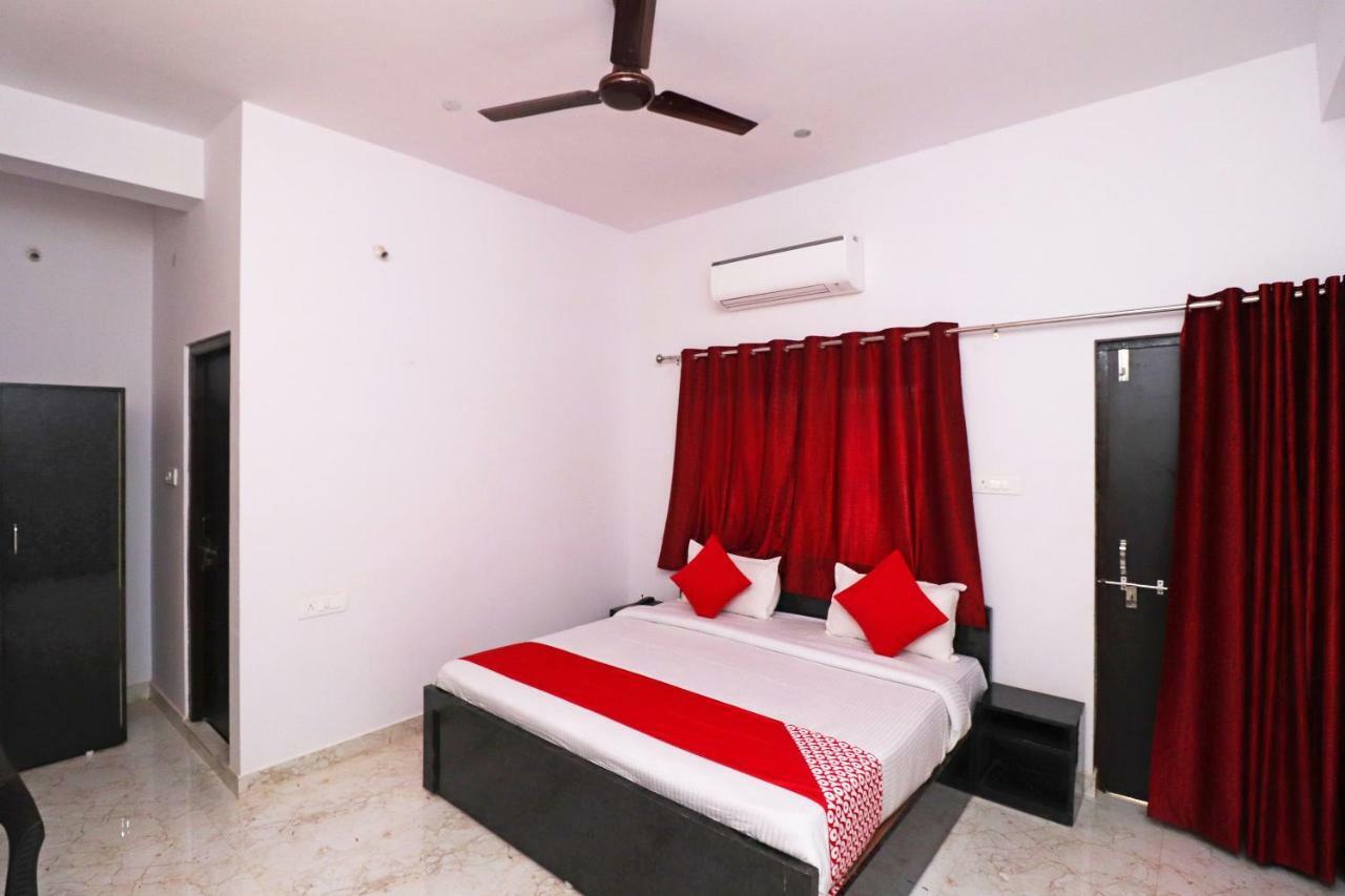 โอโย 39774 โฮเต็ล กนิษก์ เรซิเดนซี Hotel จาบัลปูร์ ภายนอก รูปภาพ