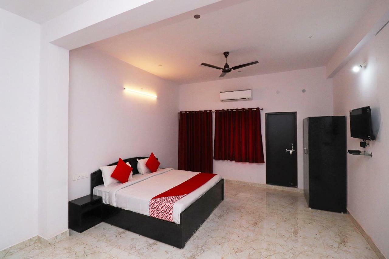 โอโย 39774 โฮเต็ล กนิษก์ เรซิเดนซี Hotel จาบัลปูร์ ภายนอก รูปภาพ